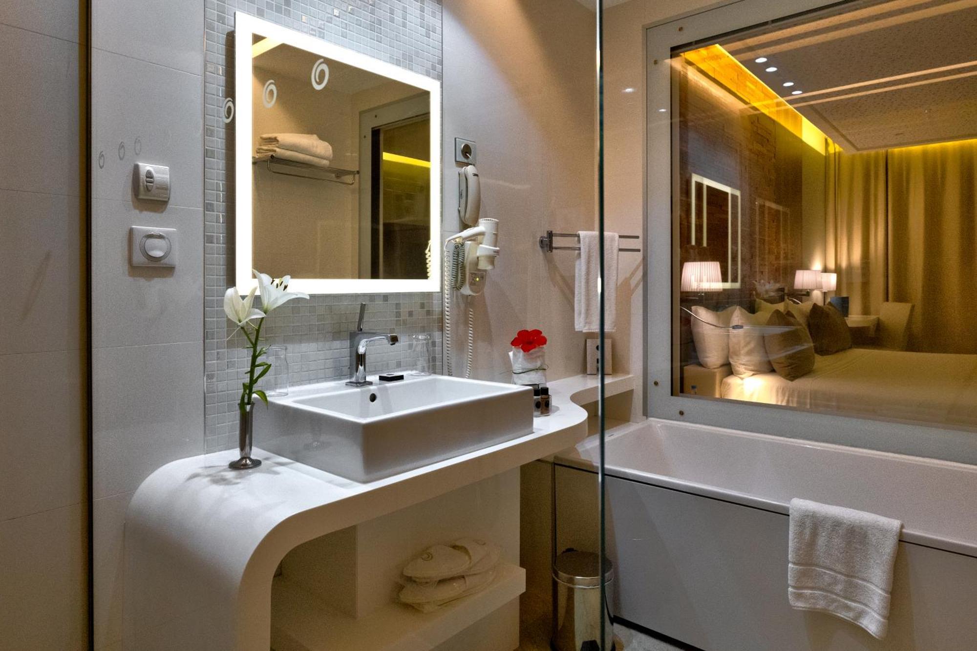 La Cigale Tabarka Hotel Exterior photo Bathroom